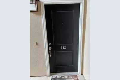 1306 Kenilworth Avenue #312, Charlotte, NC 28203 - Photo 2