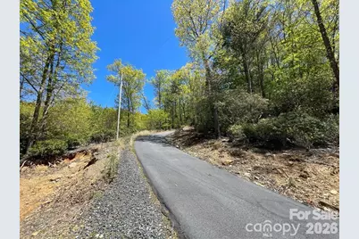 000 Orchard View Trail #11, Spruce Pine, NC 28777 - Photo 18