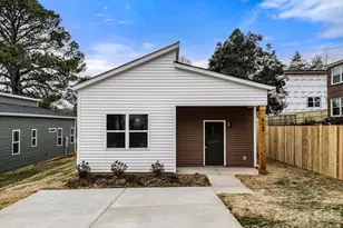 612 S 4th St, Albemarle, NC 28001 - Photo 1