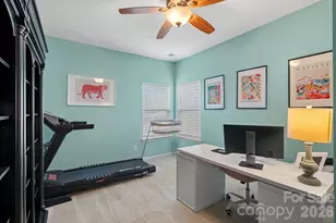 1203 Guadalupe Ln, Charlotte, NC 28214 - Photo 14