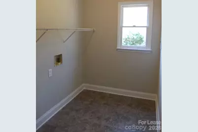 6223 Hickory Cove Lane, Charlotte, NC 28269 - Photo 12