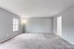 4024 Larkhaven Village Dr, Charlotte, NC 28215 - Photo 32