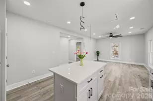 105 Grant St, Gastonia, NC 28052 - Photo 6