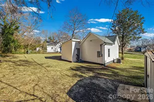 105 Grant St, Gastonia, NC 28052 - Photo 24