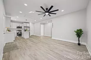 105 Grant St, Gastonia, NC 28052 - Photo 8