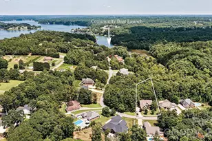 6212 Hayden Dr, Hickory, NC 28601 - Photo 2