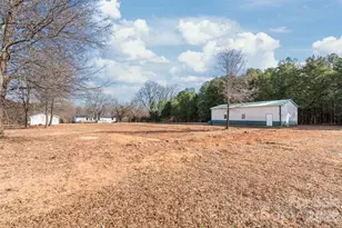 11956 Sam Black Rd, Midland, NC 28107 - Photo 20