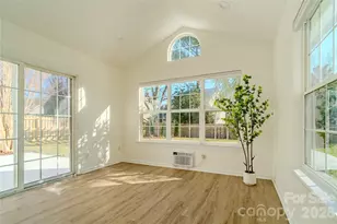 15917 Wayland Dr, Charlotte, NC 28277 - Photo 18