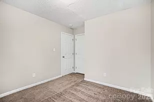 7901 Maple Valley Pl, Charlotte, NC 28210 - Photo 16