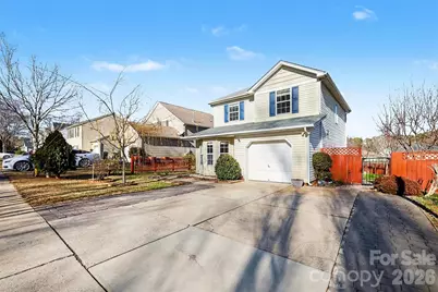 3755 Brookchase Lane, Charlotte, NC 28205 - Photo 2