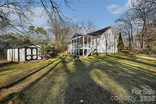 781 Woodlawn Ave, Mount Holly, NC 28120 - Photo 24