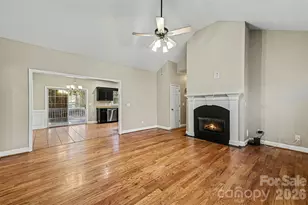 781 Woodlawn Ave, Mount Holly, NC 28120 - Photo 8