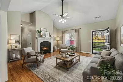 781 Woodlawn Avenue, Mount Holly, NC 28120 - Photo 6