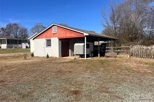 400 Stroupe St, Mount Holly, NC 28120 - Photo 26