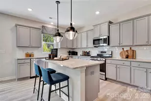 8613 Acadia Pkwy, Sherrills Ford, NC 28673 - Photo 16