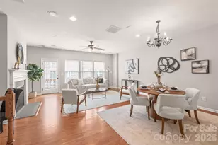 241 N Irwin Ave, Charlotte, NC 28202 - Photo 2