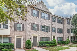 241 N Irwin Ave, Charlotte, NC 28202 - Photo 2