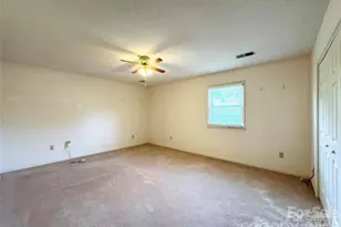 1164 Hidden Lake Dr, Granite Falls, NC 28630 - Photo 28