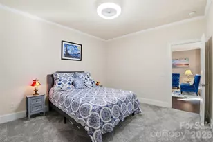 615 Bourton House Dr, Charlotte, NC 28211 - Photo 18