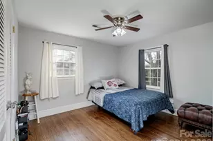 1500 Collier Ct, Charlotte, NC 28205 - Photo 12