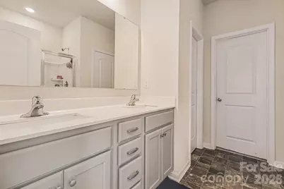 7125 Maple Run Circle, Charlotte, NC 28215 - Photo 12