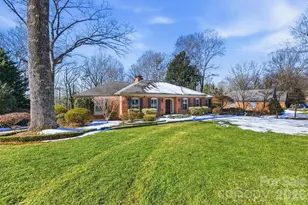 136 Mimosa Hills Dr, Morganton, NC 28655 - Photo 2