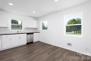 108 S Little Texas Rd, Kannapolis, NC 28083 - Photo 8