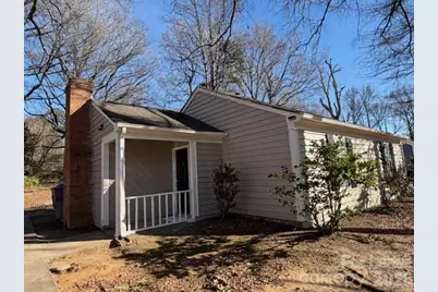 6827 Delta Lake Drive, Charlotte, NC 28215 - Photo 2