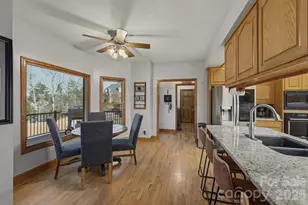 46 Mariners Point Ln, Hickory, NC 28601 - Photo 18