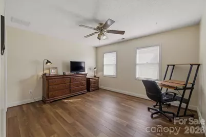 46 Mariners Point Lane, Hickory, NC 28601 - Photo 36