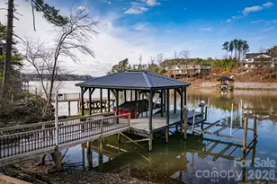 46 Mariners Point Ln, Hickory, NC 28601 - Photo 8