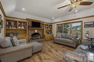 46 Mariners Point Ln, Hickory, NC 28601 - Photo 14