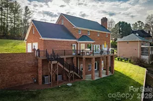 46 Mariners Point Ln, Hickory, NC 28601 - Photo 6
