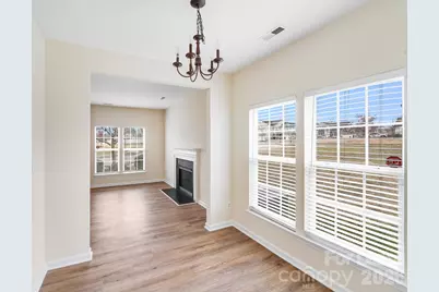 4901 Sunburst Lane, Charlotte, NC 28213 - Photo 4