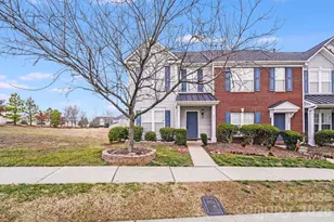 4901 Sunburst Ln, Charlotte, NC 28213 - Photo 1