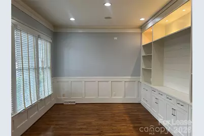 711 E 9th Street, Charlotte, NC 28202 - Photo 8