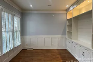 711 E 9th St, Charlotte, NC 28202 - Photo 8