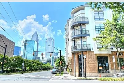 525 E 6th Street #308, Charlotte, NC 28202 - Photo 2