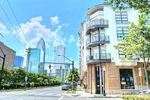 525 E 6th St, Charlotte, NC 28202 - Photo 2