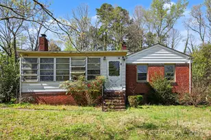 105 Shelton Cir, Wadesboro, NC 28170 - Photo 2