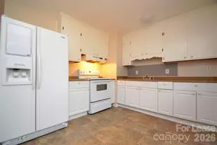 832 Tilden Rd, Charlotte, NC 28214 - Photo 8