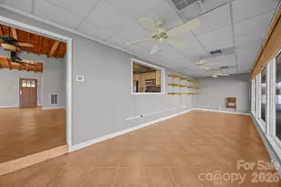 3016 Sadler Rd, Charlotte, NC 28278 - Photo 12