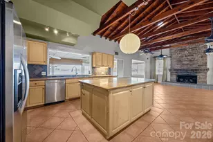 3016 Sadler Rd, Charlotte, NC 28278 - Photo 16