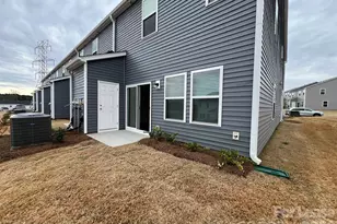 1360 Falling Acorn Ln, Concord, NC 28027 - Photo 2