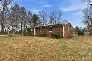 103 Roseman Ln, Statesville, NC 28625 - Photo 4