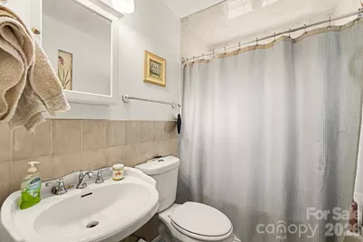 4206 Tipperary Place, Charlotte, NC 28215 - Photo 18