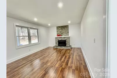 2019 Dale Road, Spruce Pine, NC 28777 - Photo 6