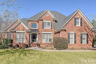 2110 Highland Forest Dr, Waxhaw, NC 28173 - Photo 1