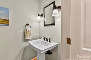 3116 Cloverfield Rd, Charlotte, NC 28211 - Photo 20