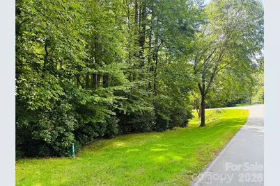 20 Prickly Briar Road, Hendersonville, NC 28739 - Photo 2